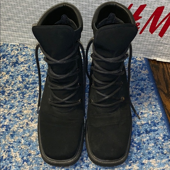 🥾 STUART WEITZMAN GORE-TEX LACE UP MOTO BOOTS 🥾 - Picture 2 of 6